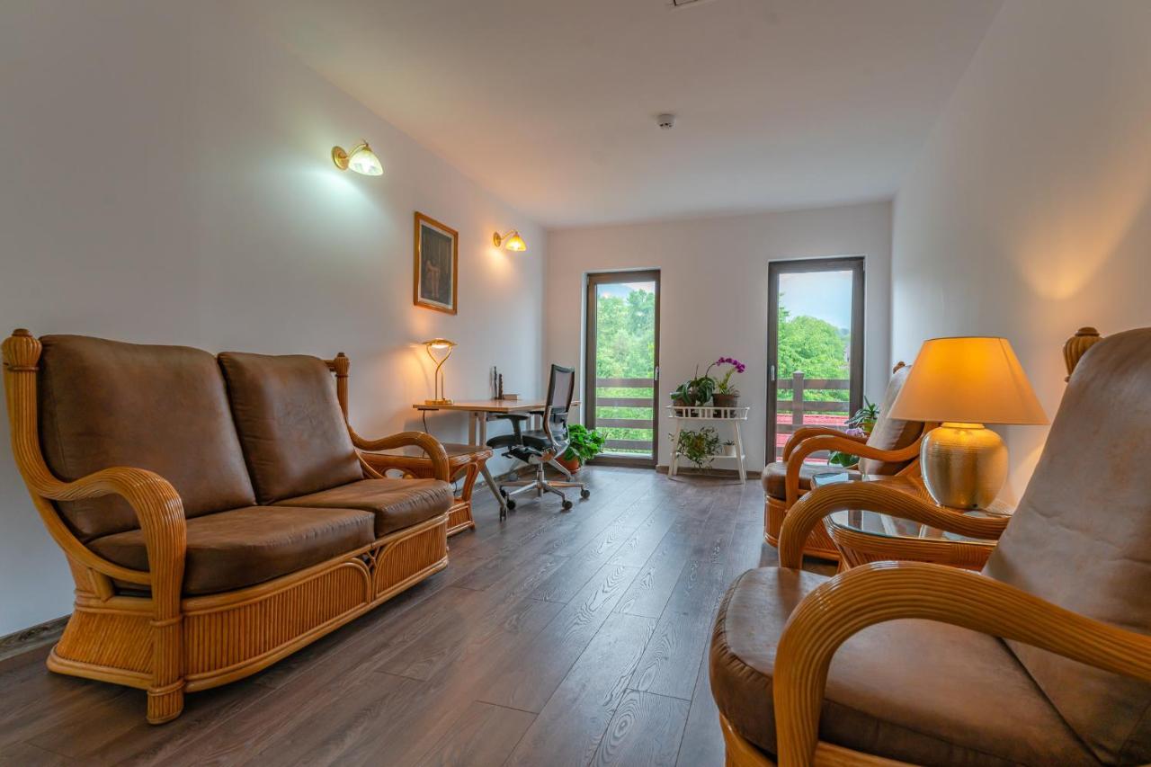 Vila Trubadur - Adults Only Bran  Zewnętrze zdjęcie
