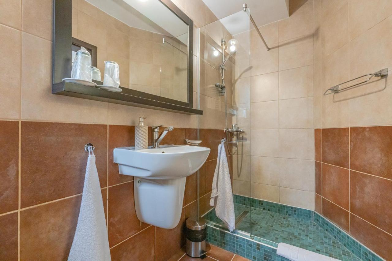 Vila Trubadur - Adults Only Bran  Zewnętrze zdjęcie